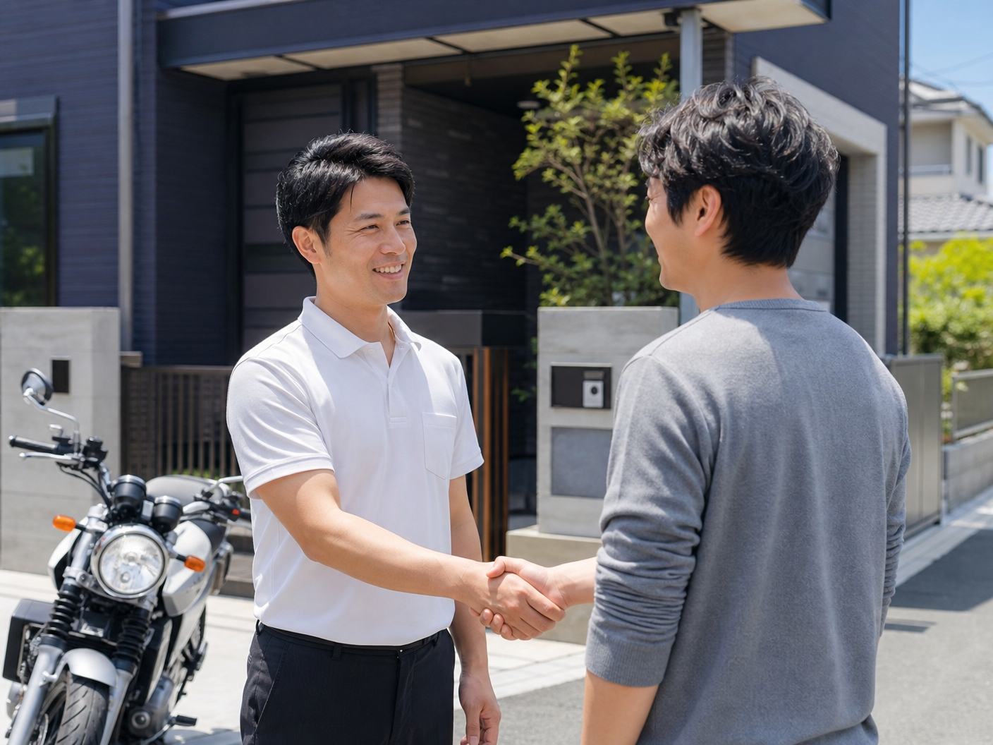 バイク買取の出張査定シーン