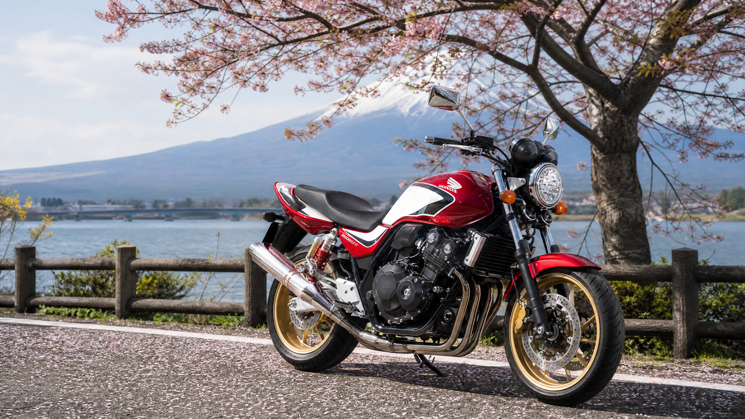 Honda CB400 Super Four